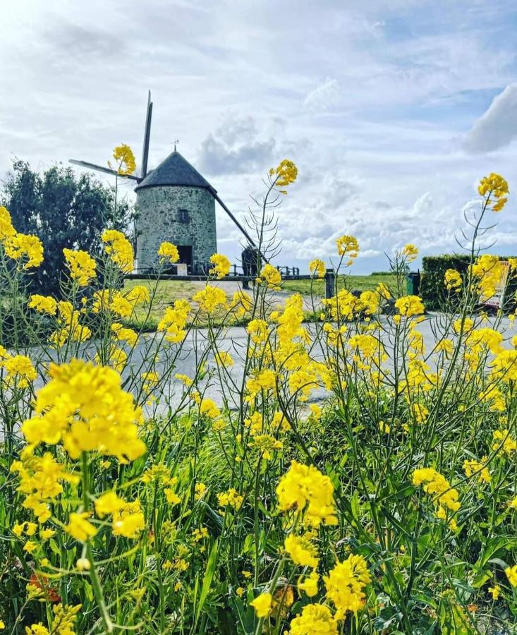 Gite Le Chausey Mont Saint Michel Pontorson Exterior foto